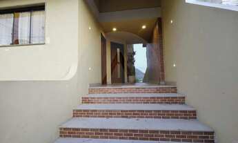 Imagem 3: Imobiliária Agatê Imóveis vende Excelente Casa Triplex de 210m² Itaipu - Niterói por 900 m