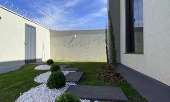 Imagem 2: Excelente imóvel para você que deseja ser livre , imóvel com área gourmet e piscina!