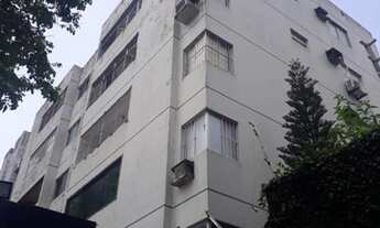 Imagem: Apto 02 Qts 1 de serviço - 80 m2 - TORRE