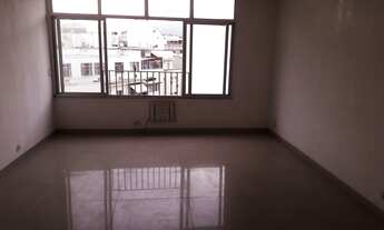 Imagem 2: Cobertura triplex para venda tem 450 metros quadrados com 7 quartos