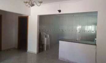 Imagem 3: Linda chácara com lago e área verde