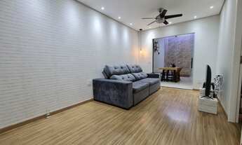 Imagem 2: Casa de condomínio térrea para venda, com 2 suítes, e escritório reversível para quarto