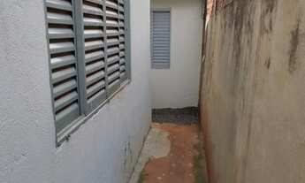 Imagem 3: Casa Residencial com 1 quarto para alugar por R$ 600.00, 50.00 m2 - JARDIM OLIMPICO - MARI