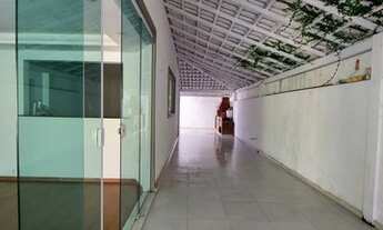 Imagem 4: Casa com 4 quartos (3 suítes) piscina e garagem em Vargem Pequena