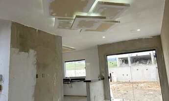 Imagem 3: Casa com 2 suítes à venda, por R$ 410.000 - Condomínio - Maricá/RJ