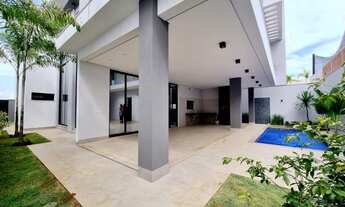 Imagem 6: Casa com 4 dormitórios à venda, 400 m² por R$ 3.300.000,00 - Condomínio Jardim Versailles