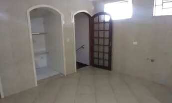 Imagem 3: Sobrado com 3 dormitórios, 273 m² - venda por R$ 640.000 ou aluguel por R$ 3.690/mês - Vil