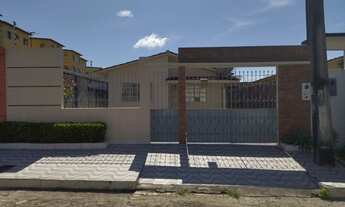 Imagem 1: \Vendo ou alugo casa no Conjunto Vila Nova, m frente ao terminal 4