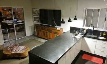 Imagem 6: Belo sobrado em condomínio super bem localizado