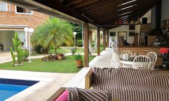 Imagem 4: Casa para Venda em Carapicuíba, Granja Viana, 4 dormitórios, 4 suítes, 6 banheiros, 8 vaga