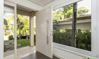 Imagem 3: Casa no condomínio Las Rocas com 04 suítes, 06 vagas