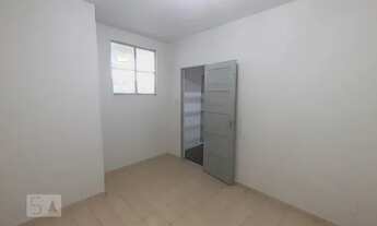 Imagem 3: Casa para Aluguel - Todos os Santos, 2 Quartos, 55 m2