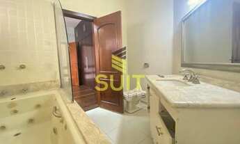 Imagem 3: Alphaville 9 - Excelente Casa com 360m², 4 Dorm (2 Suítes), 4 Vagas, Piscina e Área Gourme