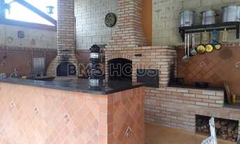 Imagem 7: Casa para Venda em Cotia, Granja Viana, 4 dormitórios, 3 suítes, 7 banheiros, 4 vagas