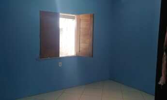 Imagem 4: Casa ampla, toda murada, 2 quartos, ambiente familiar