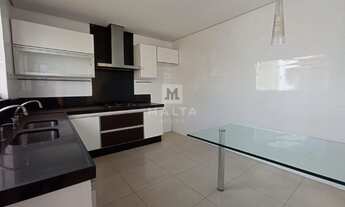 Imagem 5: Casa à venda no bairro Barreiro de 4 quartos