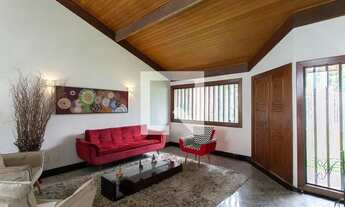 Imagem: Casa à Venda - Bandeirantes, 4 Quartos