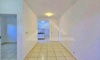 Imagem 2: Apartamento térreo à venda no Condomínio Clube Parque das Árvores, próximo a Avenida Mauri