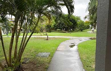 Imagem 3: Alugo ou Vendo Apto Mobiliado em Resort na Barra de São Miguel - AL