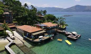 Imagem 2: Espetacular mansão com praia privativa de água cristalina!