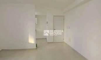 Imagem 2: Apartamento com 2 dormitórios à venda, 55 m² por R$ 280.000,00 - Nova Parnamirim - Parnami
