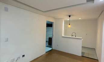 Imagem: Oportunidade - Aluguel Apto 2/4 - Cond