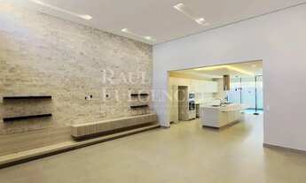 Imagem: Casa térrea nova no Cond. Royal Forest