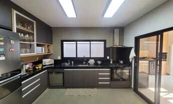 Imagem 2: CASA EM CONDOMÍNIO - FAIXA AZUL, SENDO 3 SUÍTES