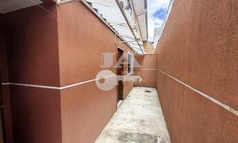 Imagem 6: Sobrado com 3 quartos para alugar por R$ 2950.00, 108.00 m2 - CAPAO RASO - CURITIBA/PR