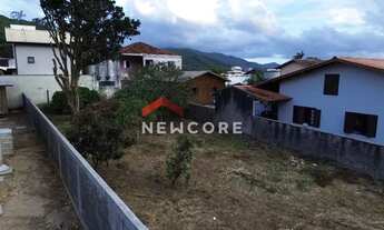 Imagem 5: Lote em Rua Gécio de Souza e Silva - Sambaqui - Florianópolis/SC