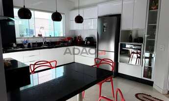 Imagem 2: SOBRADO JARDINS MADRI Casa em Condomínio com 4 Quarto(s) e 5 banheiro(s) à Venda, 306.92 p