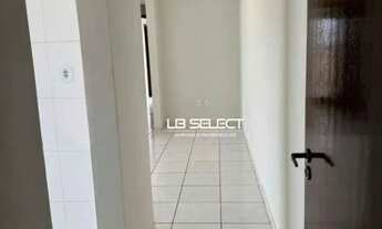 Imagem 2: Apartamento no bairro Santa Mônica com dois quartos, uma suíte e duas vagas de garagem