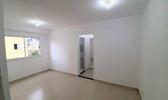 Imagem 5: Apto 02 dormitórios , 01 vaga. Centro. Barueri. SP. Armários na cozinha!!!