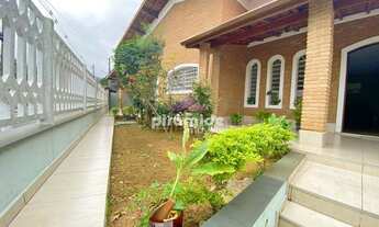 Imagem 4: Casa para venda possui 180 metros quadrados com 4 quartos em Poiares - Caraguatatuba - SP