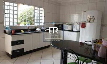 Imagem 4: UBERLâNDIA - Casa Padrão - Tubalina