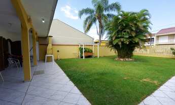 Imagem 2: Casa para venda tem 312 metros quadrados com 2 quartos