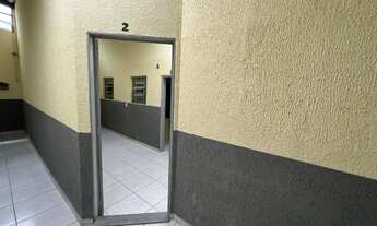 Imagem 7: Alugo casa com 1 quarto de fundos 17 Oeste