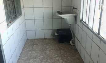 Imagem 2: Casa para aluguel com 70 metros quadrados com 1 quarto em Jardim Real - Maringá - PR