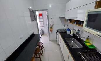 Imagem 2: Lindo 2 dormitórios lado praia Enseada Guarujá SP