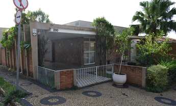 Imagem 2: Casa para venda possui 265 metros quadrados com 3 quartos em Centro - Piracicaba - SP