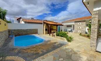 Imagem: Casa com piscina no montese