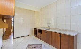 Imagem 4: Porto Alegre - Apartamento Padrão - Azenha