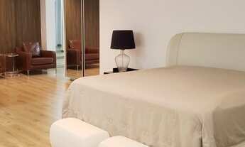 Imagem 7: Casa de condomínio sobrado para alugar tem 654 metros quadrados com 5 quartos