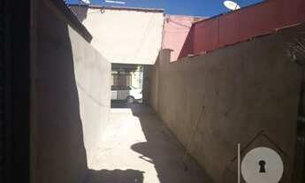 Imagem 4: Casa com 3 quartos - Bairro Parque Atheneu em Goiânia