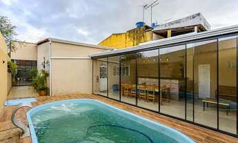 Imagem: QNM 34 - Linda casa c/ piscina e varanda