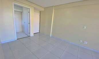 Imagem 4: Apartamento de 2 quartos com varanda e lazer no centro urbano
