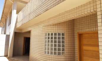 Imagem: Sobrado com 419 m², 5 quartos, 3 suítes