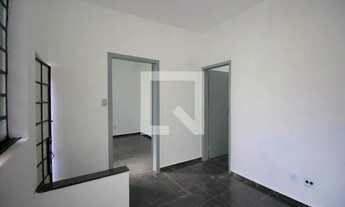 Imagem 4: Casa para Aluguel - Floresta, 3 Quartos, 60 m2