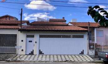 Imagem: Casa térrea Ampla e bem localizada - CA