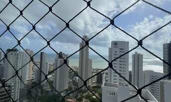 Imagem 7: Apartamento para aluguel possui 216 metros quadrados com 4 quartos altiplano